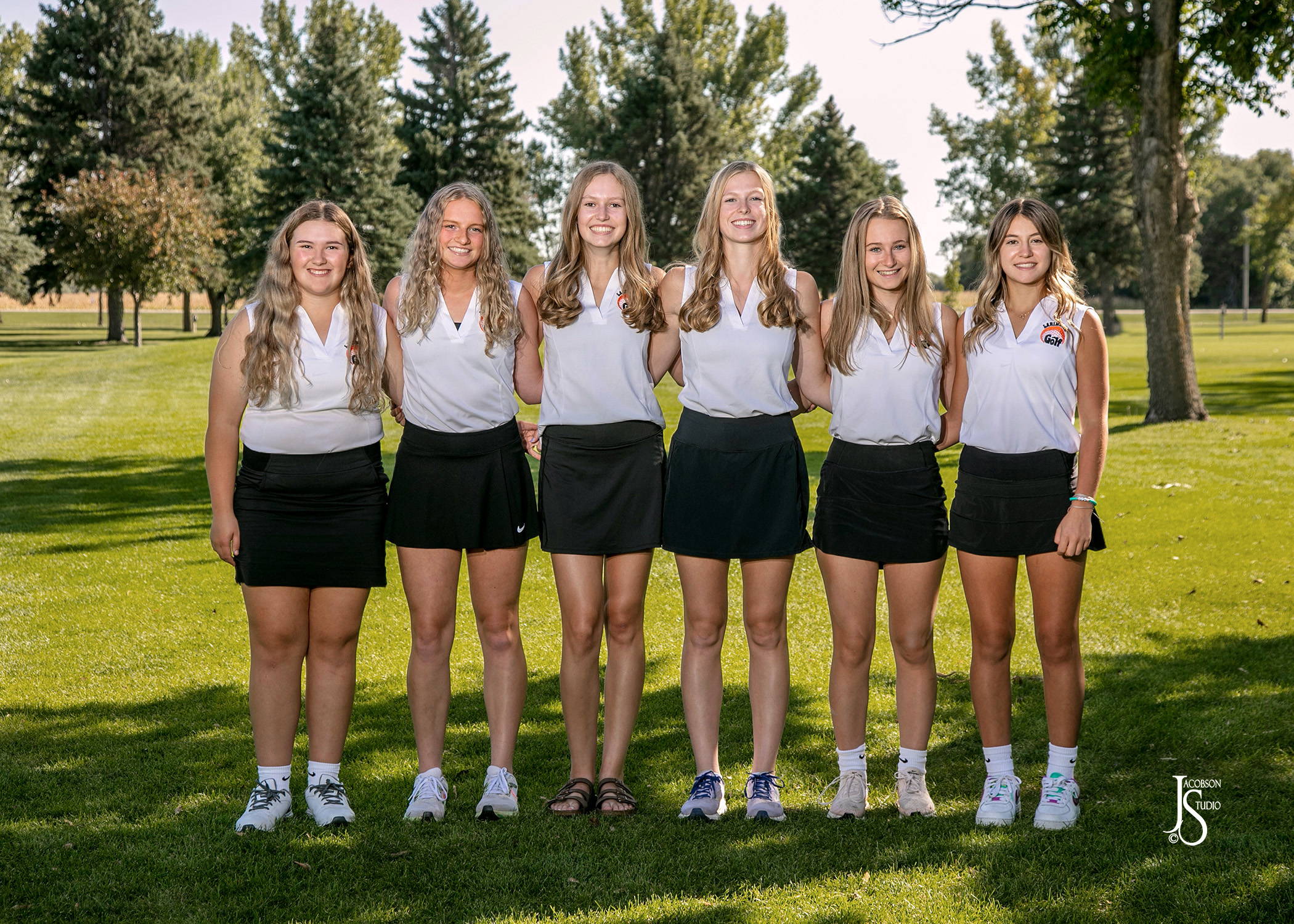 Larimore High School Girls' Golf (B)